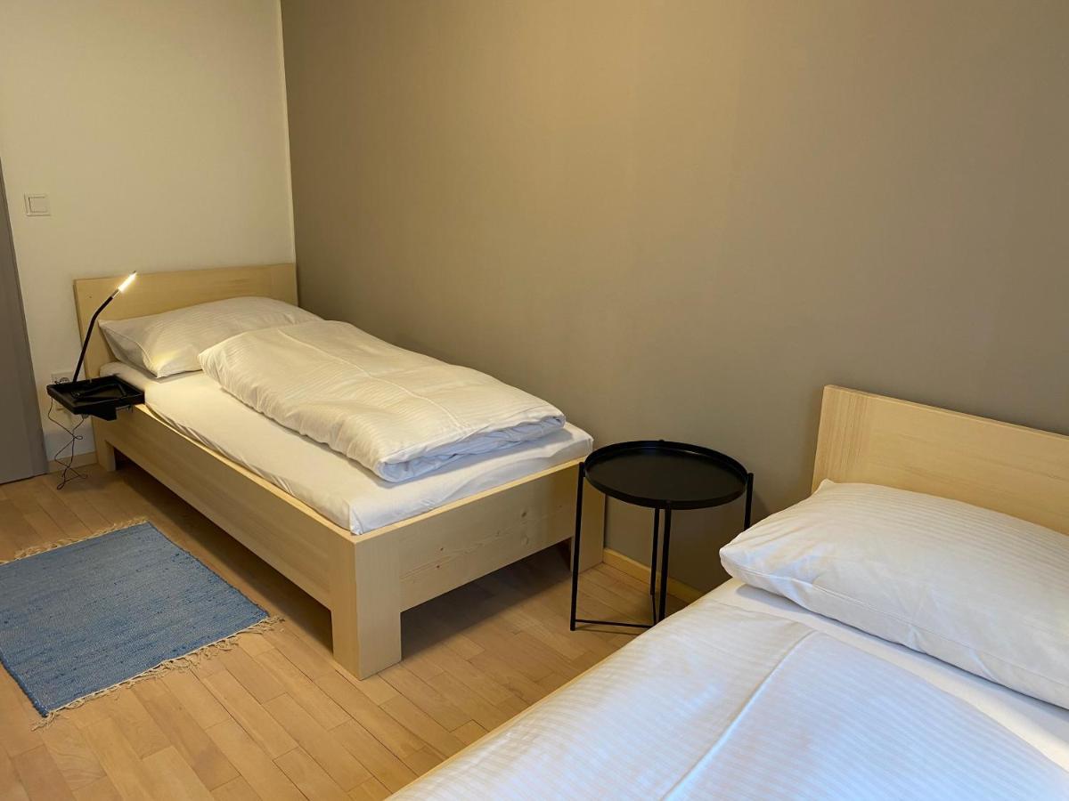 Wohnung Erdgeschoss Mit 3 Schlafzimmer In Ruhiger Gegend Mader Kültér fotó